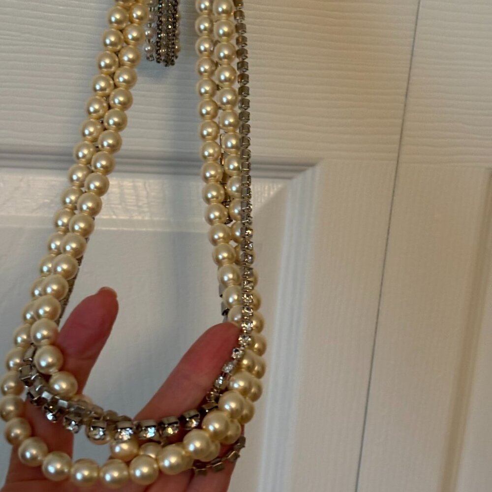 Faux Pearl and Rhinestone Adjustable Belt - Picture 4 of 13